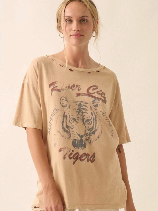 Vintage Canvas Tops - NWOTS Vintage Canvas Tiger 🐯 Graphic tee